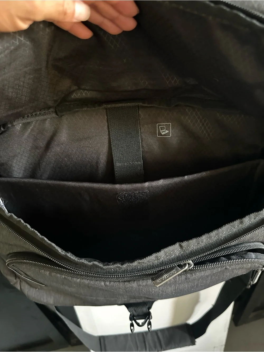 Samsonite Charcoal Gray Messenger Bag with Shoulder Strap